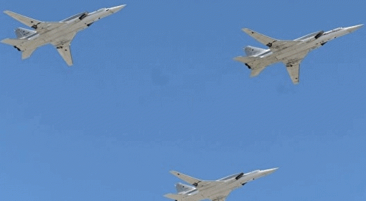 Руски стратегически бомбардировачи Ту-22 летят в посока България, британски изтребител "Тайфун" ги пресрещна