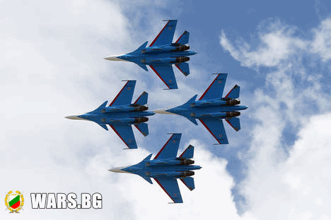 "Руските витязи" показаха възможностите на новия изтребител Су-30СМ