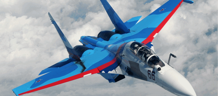 ВИДЕО: Чисто нови "Сухой" Су-30СМ се присъединиха към ЧФ в Крим