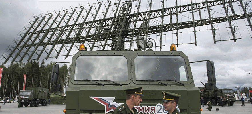 Радиотехническите войски на ВКС модернизират уникалния комплекс "Небо-М"