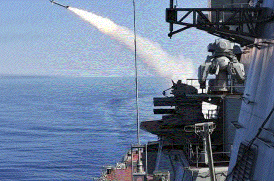 "Дейли мейл": С евтини ракети Русия и Китай могат да направят мощния и скъп британски флот на скрап