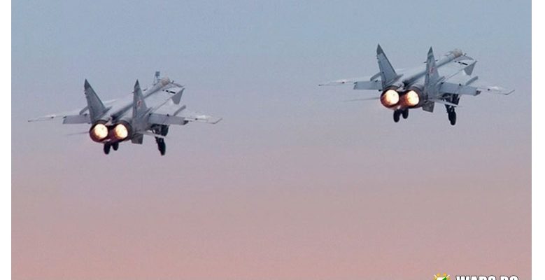 ВИДЕО: Пилоти на МиГ-31 изпълниха нощно дозареждане с гориво в небето над Камчатка