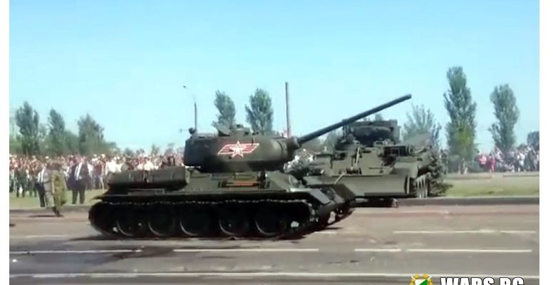 ВИДЕО: Легендарният T-34 поведе парадната колона по повод 75 г. от победата в Битката при Курск