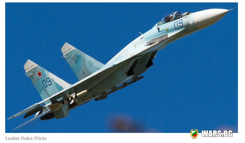 "Не очакваха подобно нещо": легендарният пилот Пугачов разказа за първата "кобра" на Су-27