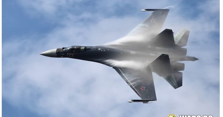 Различни роли: американски експерти сравниха Су-35 и МиГ-35